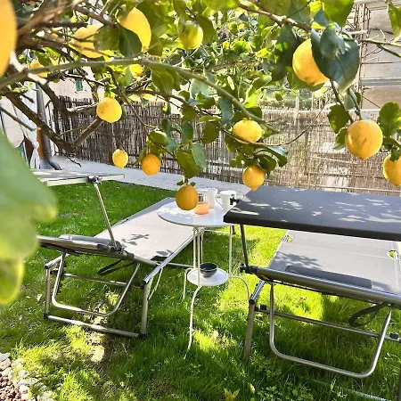 Gigis Con Terrazza E Giardino Privato Manarola